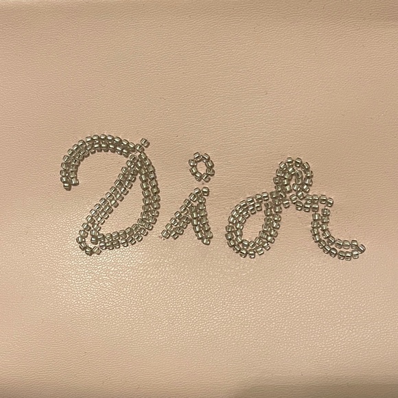 NWOT Dior Blush Pink Faux Leather Makeup Bag Cosmetic Case W Embroidered Beading - Picture 9 of 9